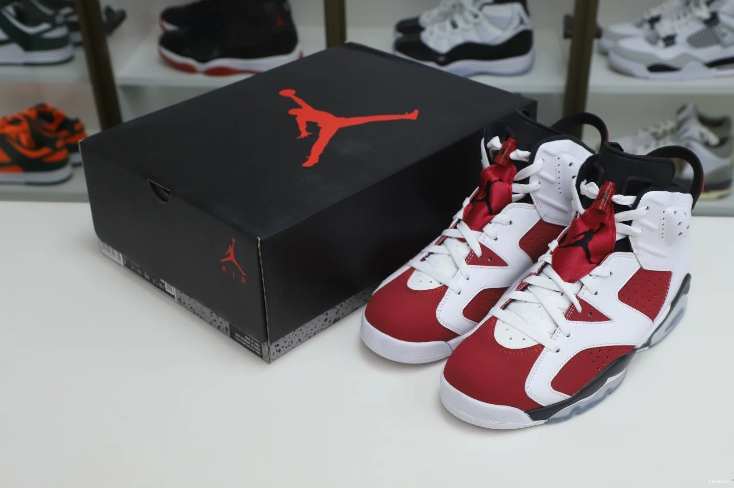 AIR RETRO OG 2021 'CARMINE' 6 JORDAN 0921
